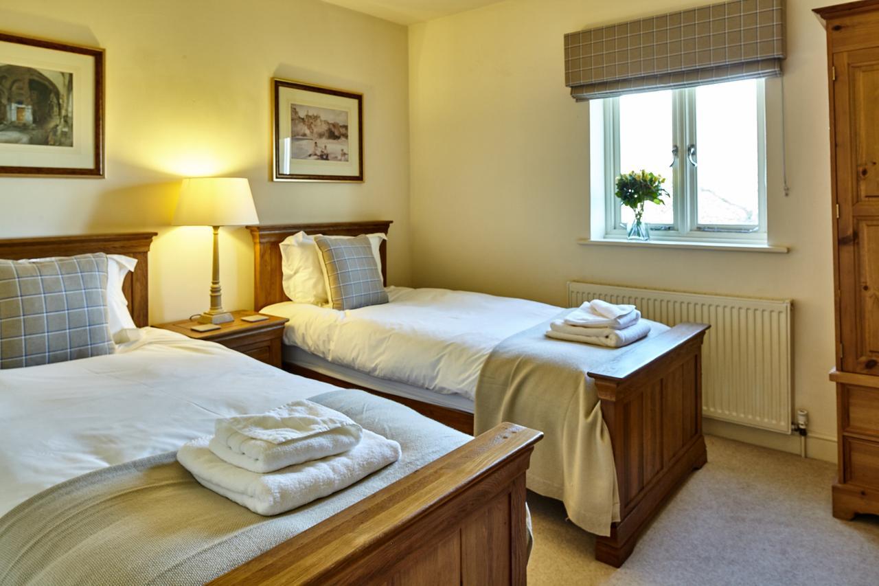 Duchy Rag House Bed and Breakfast Swindon Eksteriør billede